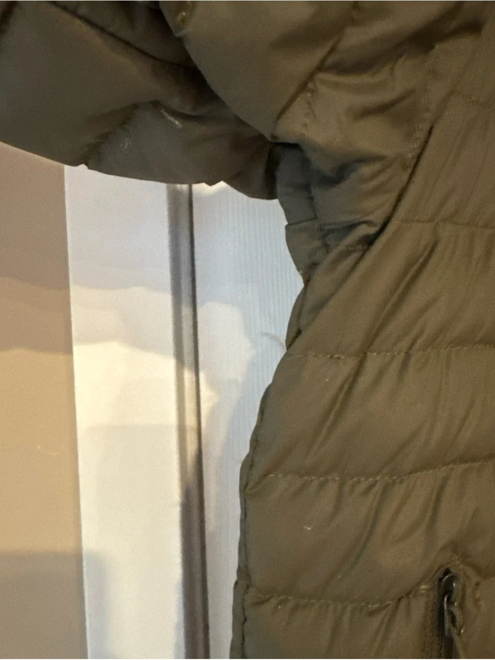 The North Face 700 Men's Olive & Black Puffer Jacket Size Large